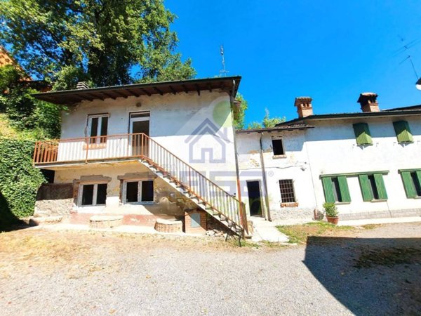 casa indipendente in vendita a Maleo