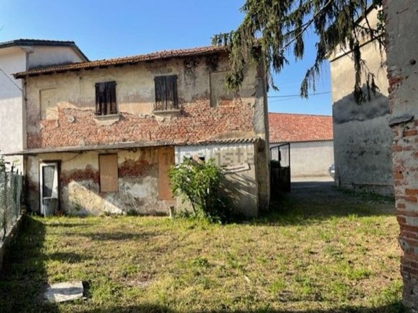 casa indipendente in vendita a Maleo