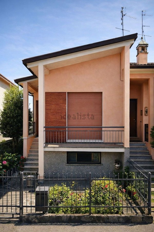 casa indipendente in vendita a Maleo