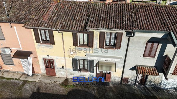 casa indipendente in vendita a Maleo