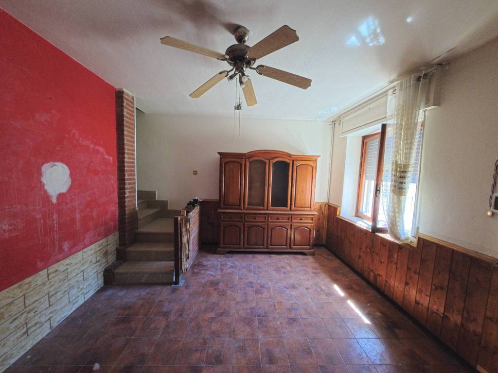 casa indipendente in vendita a Maleo