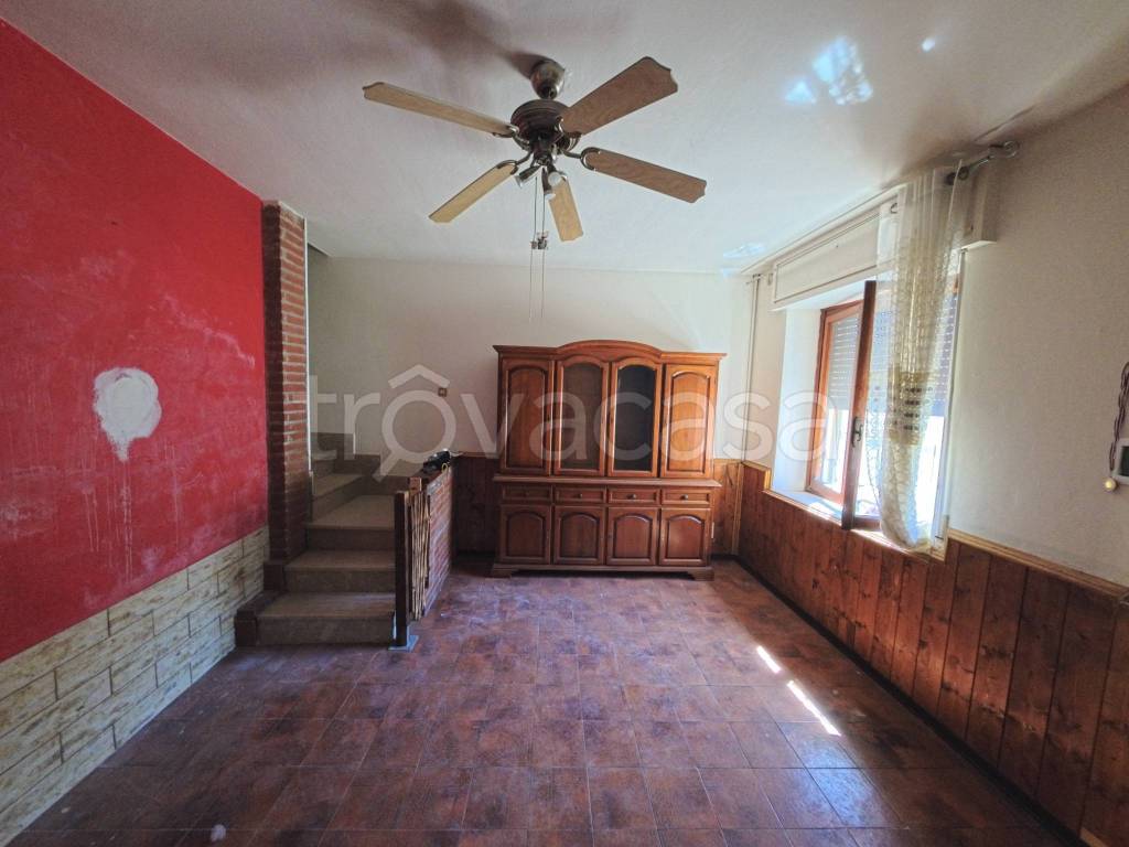 casa indipendente in vendita a Maleo