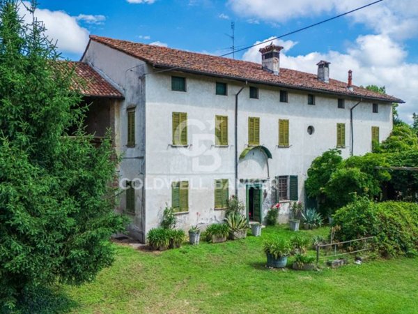 casa indipendente in vendita a Maleo