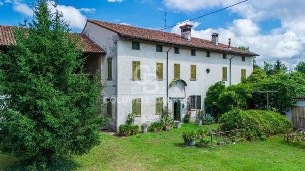casa indipendente in vendita a Maleo