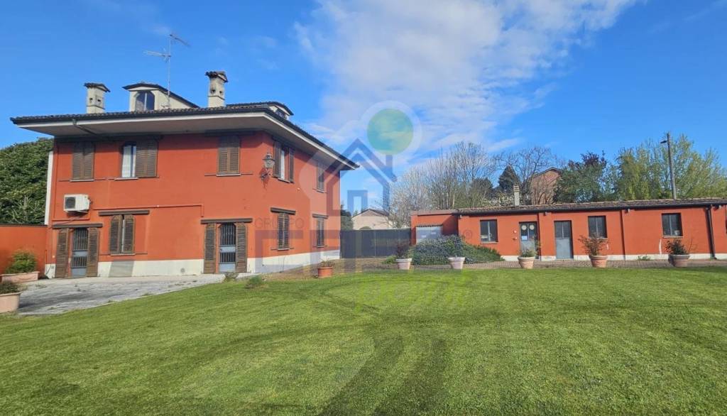 casa indipendente in vendita a Maleo