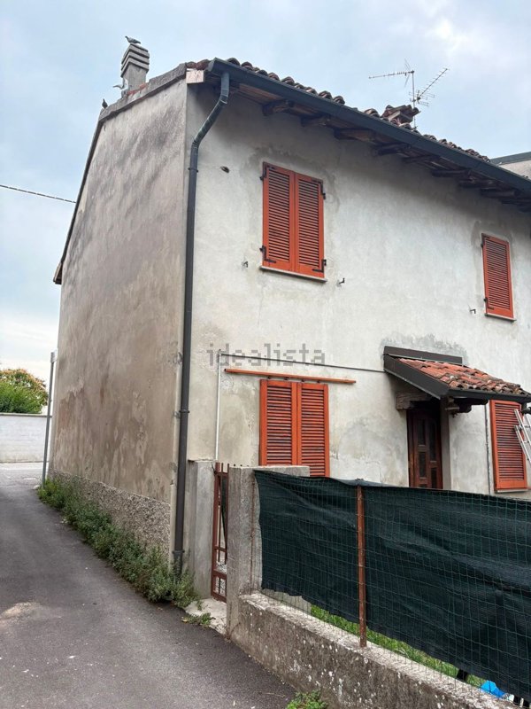 casa indipendente in vendita a Maleo