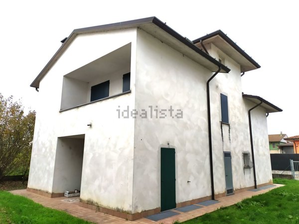 casa indipendente in vendita a Maleo