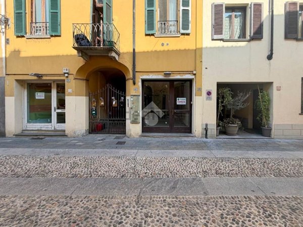ufficio in vendita a Maleo