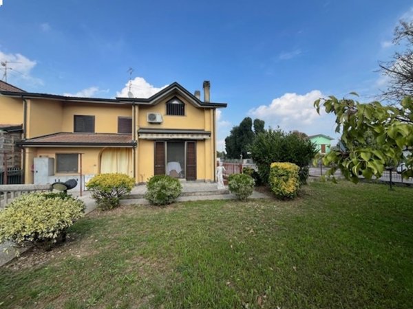 casa indipendente in vendita a Marudo