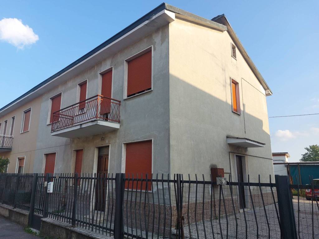 casa indipendente in vendita a Marudo