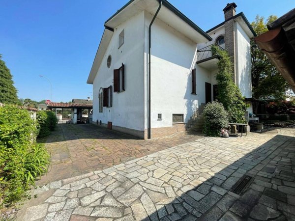 casa indipendente in vendita a Massalengo in zona Motta Vigana