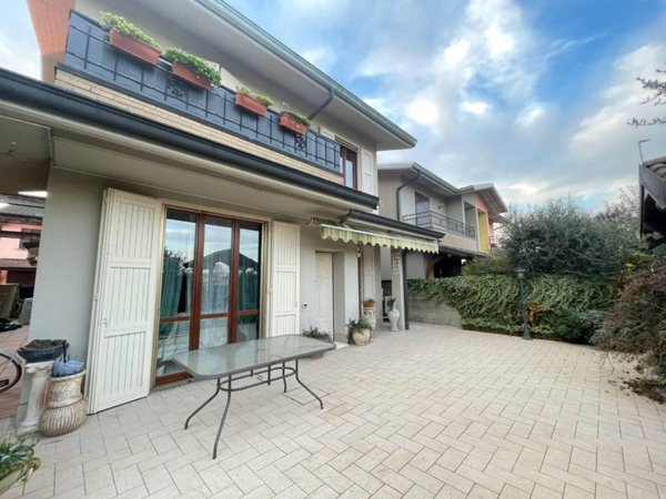 casa indipendente in vendita a Massalengo