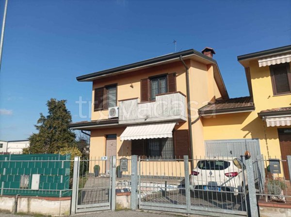 casa indipendente in vendita a Massalengo in zona Motta Vigana