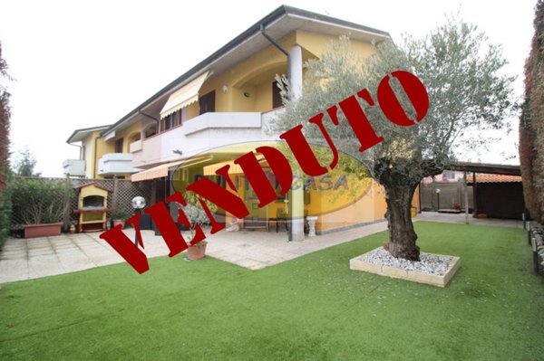 casa indipendente in vendita a Massalengo
