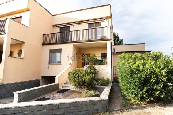 casa indipendente in vendita a Massalengo in zona Motta Vigana