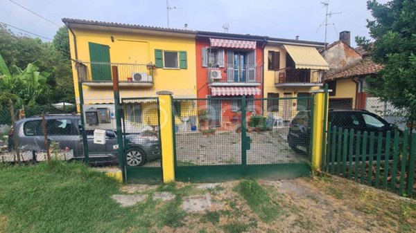casa indipendente in vendita a Massalengo in zona Motta Vigana