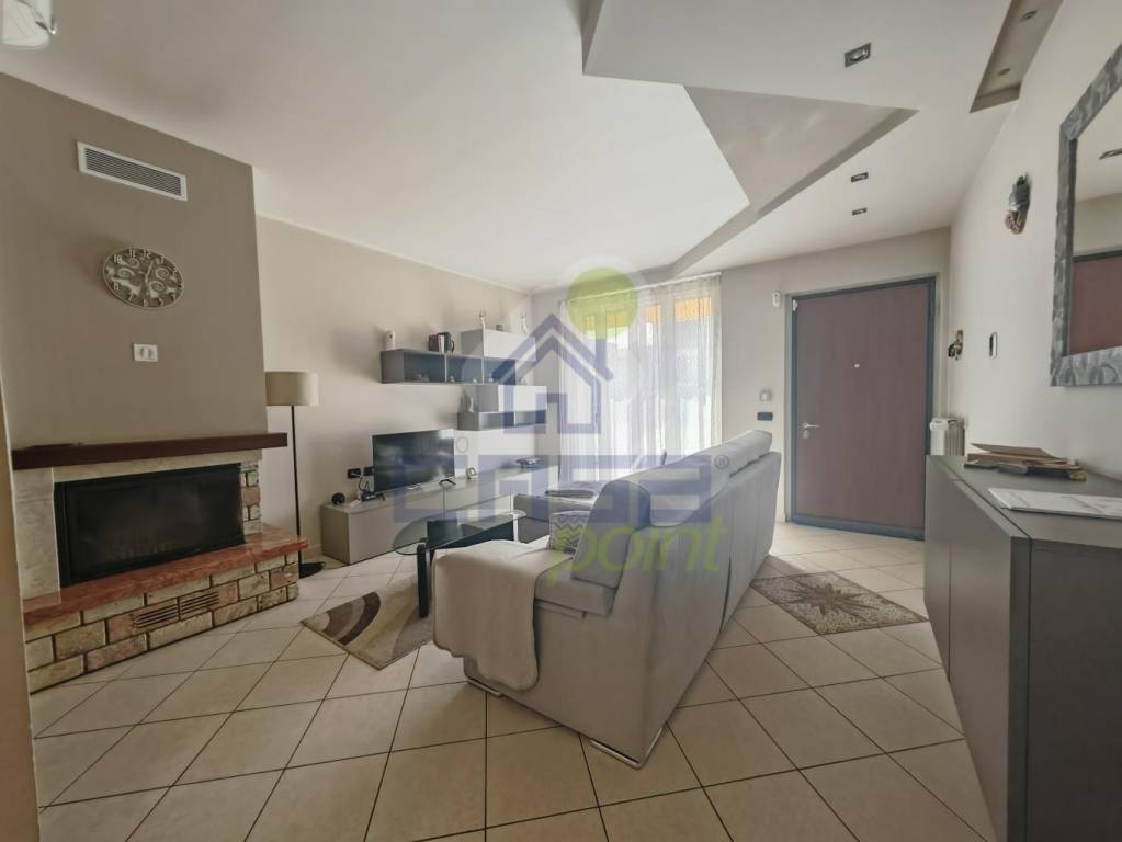 casa indipendente in vendita a Massalengo in zona Motta Vigana