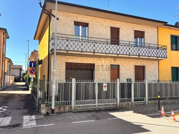 casa indipendente in vendita a Massalengo