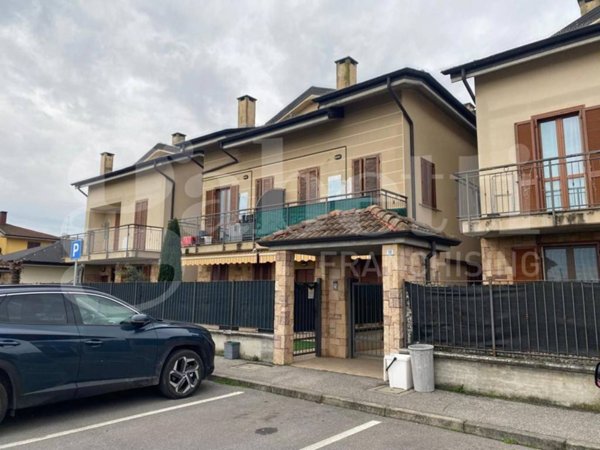appartamento in vendita a Massalengo in zona Motta Vigana
