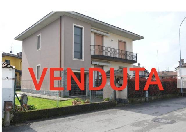 casa indipendente in vendita a Massalengo in zona Motta Vigana