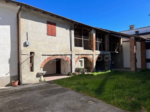 appartamento in vendita a Meleti