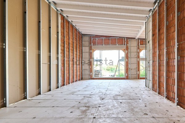 casa indipendente in vendita a Merlino
