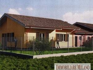 casa indipendente in vendita a Merlino