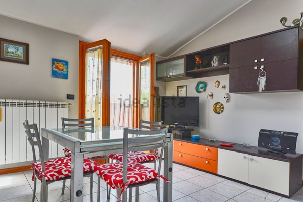 appartamento in vendita a Merlino