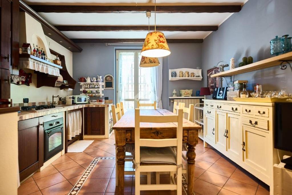 appartamento in vendita a Merlino