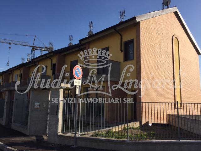 casa indipendente in vendita a Montanaso Lombardo in zona Arcagna