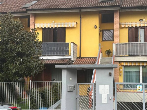 appartamento in vendita a Montanaso Lombardo in zona Arcagna