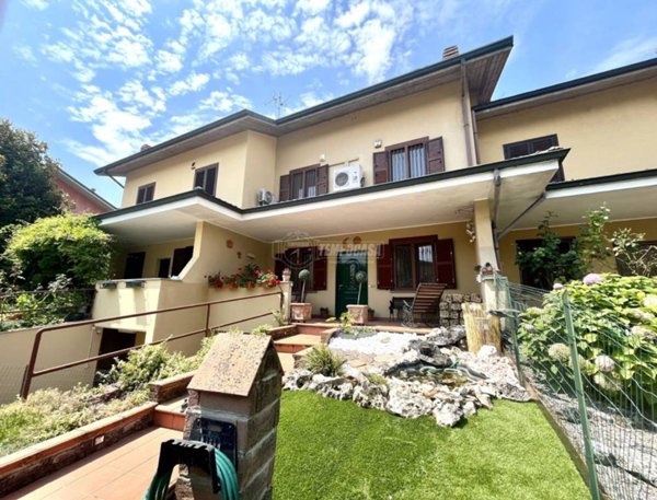 casa indipendente in vendita a Mulazzano