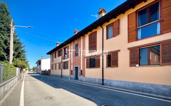 appartamento in vendita a Mulazzano in zona Cassino d'Alberi