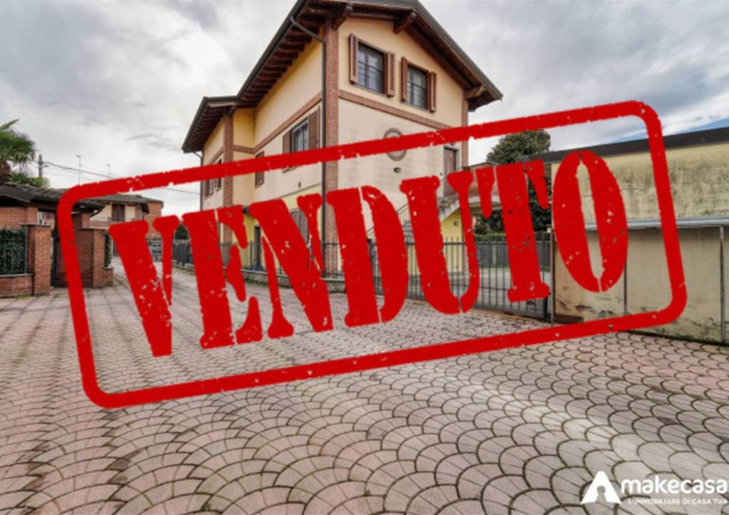 casa indipendente in vendita a Mulazzano in zona Cassino d'Alberi