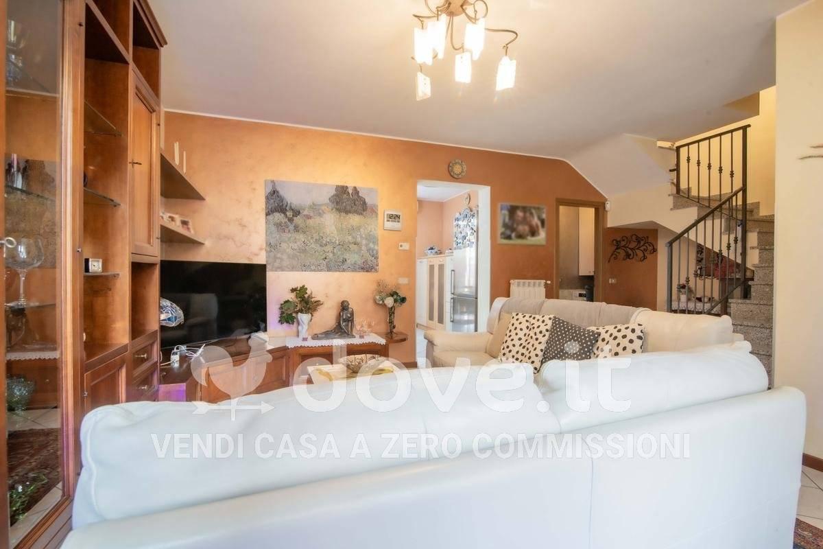 casa indipendente in vendita a Mulazzano