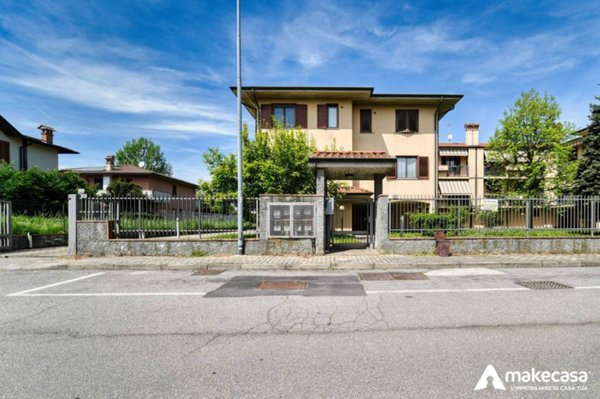 appartamento in vendita a Mulazzano in zona Quartiano