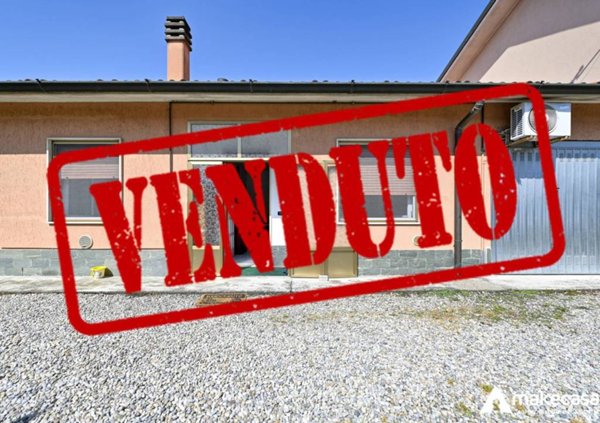 casa indipendente in vendita a Mulazzano