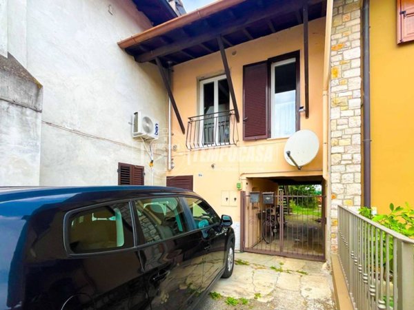 appartamento in vendita a Mulazzano in zona Cassino d'Alberi