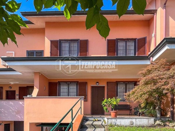 casa indipendente in vendita a Mulazzano