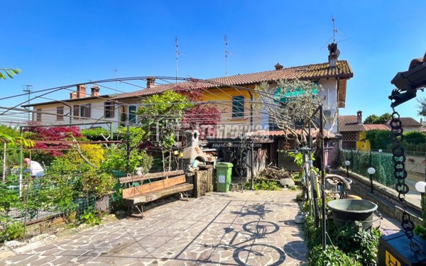 casa indipendente in vendita a Mulazzano