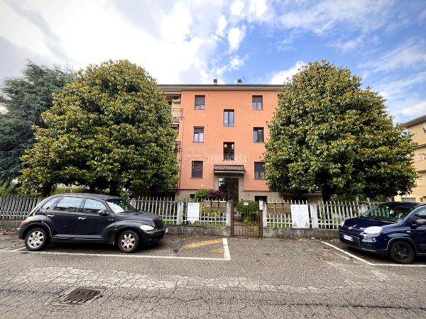 appartamento in vendita a Mulazzano in zona Cassino d'Alberi