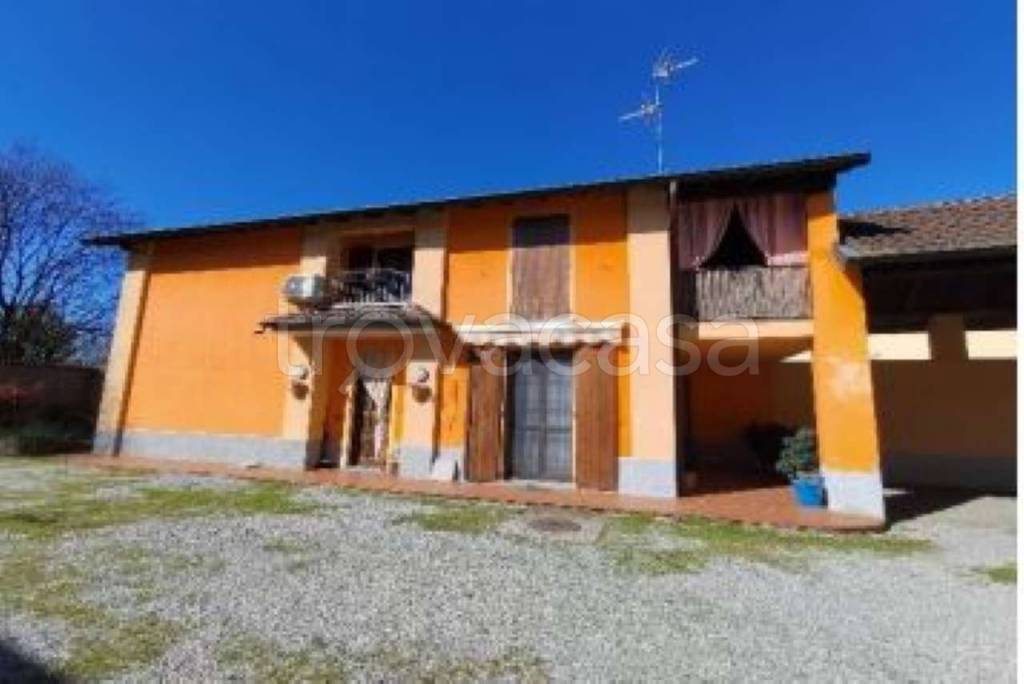 appartamento in vendita a Mulazzano in zona Quartiano