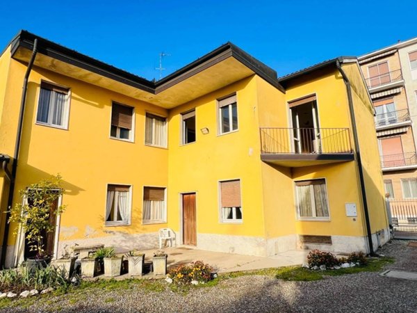 casa indipendente in vendita a Mulazzano