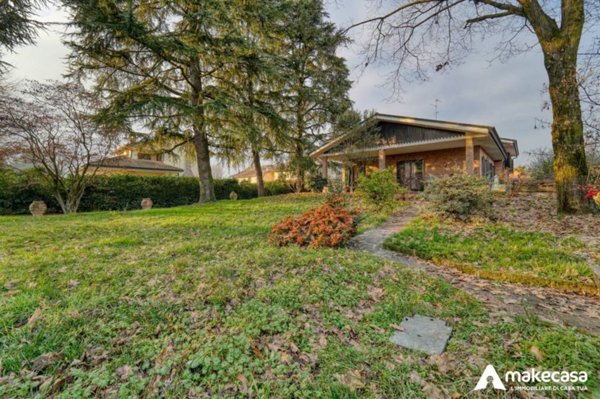 casa indipendente in vendita a Mulazzano