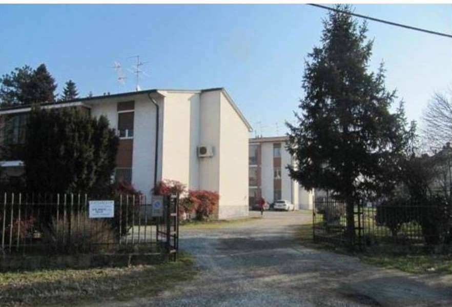 appartamento in vendita a Mulazzano in zona Quartiano