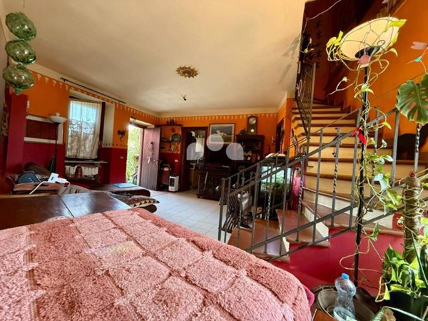 appartamento in vendita a Mulazzano in zona Quartiano