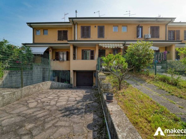 casa indipendente in vendita a Mulazzano