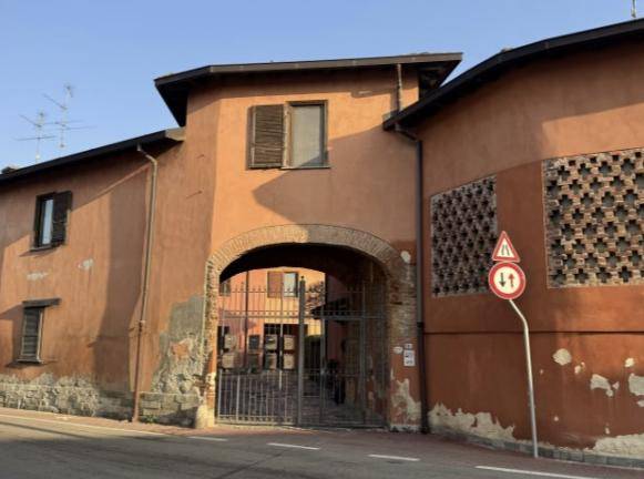 appartamento in vendita a Mulazzano in zona Quartiano