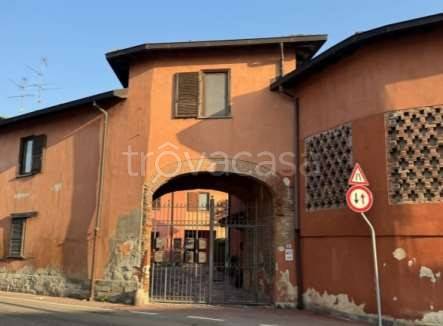 appartamento in vendita a Mulazzano in zona Quartiano