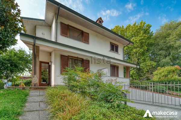 casa indipendente in vendita a Mulazzano